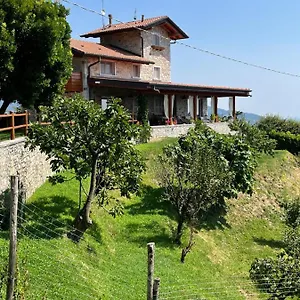 Le Lanterne Villa dʼAlmè