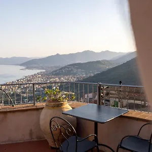 https://villa-alda.hotelitalianriviera.com
